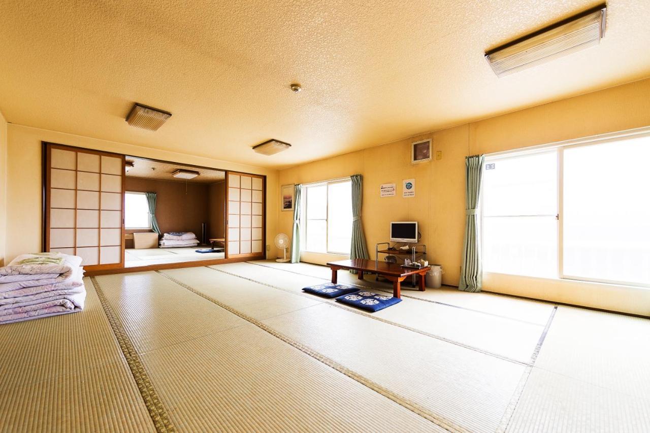 Minshuku Nihonkai Hotel Ishikari Exterior photo
